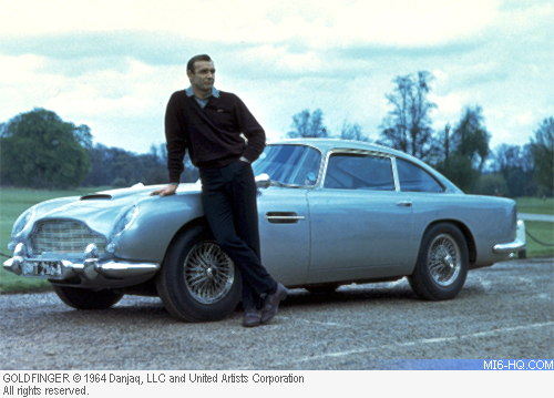 Sean Connery in Goldfinger with the D55