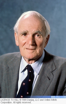 Desmond Llewelyn Net Worth