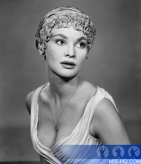 Diane Cilento