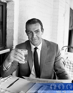 Sean Connery visits Hollywood in March 1963 :: MI6 :: Dr. No (1962 ...