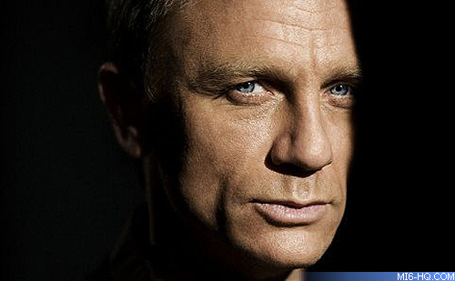 Daniel Craig will star in at least five James Bond films, taking his ...