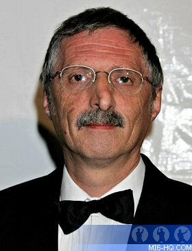 Above: Screenwriter Jeffrey Caine - jeffrey_caine